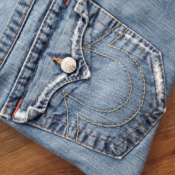 TRUE RELIGION jeans.    #A120 - Picture 8 of 9
